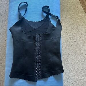 Prima Valentina scolloped shape-wear